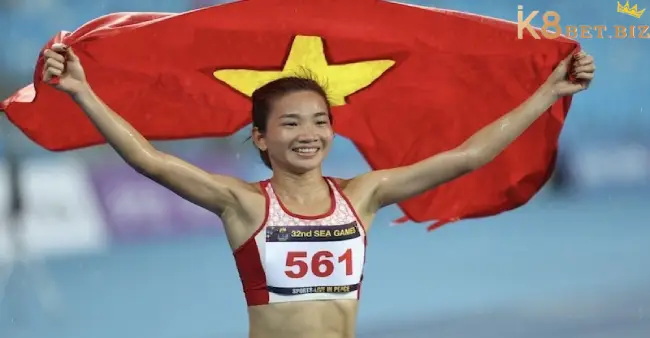 Nguyễn Thị Oanh giành cú đúp Huy chương Vàng ở nội dung chạy 1.500m và 3.000 vượt chướng ngại vật